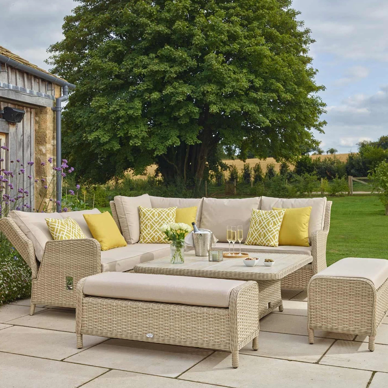 Bramblecrest Somerford Reclining Corner Dining Set 4 Bramblecrest Somerford Reclining Corner Dining Set - Image 2