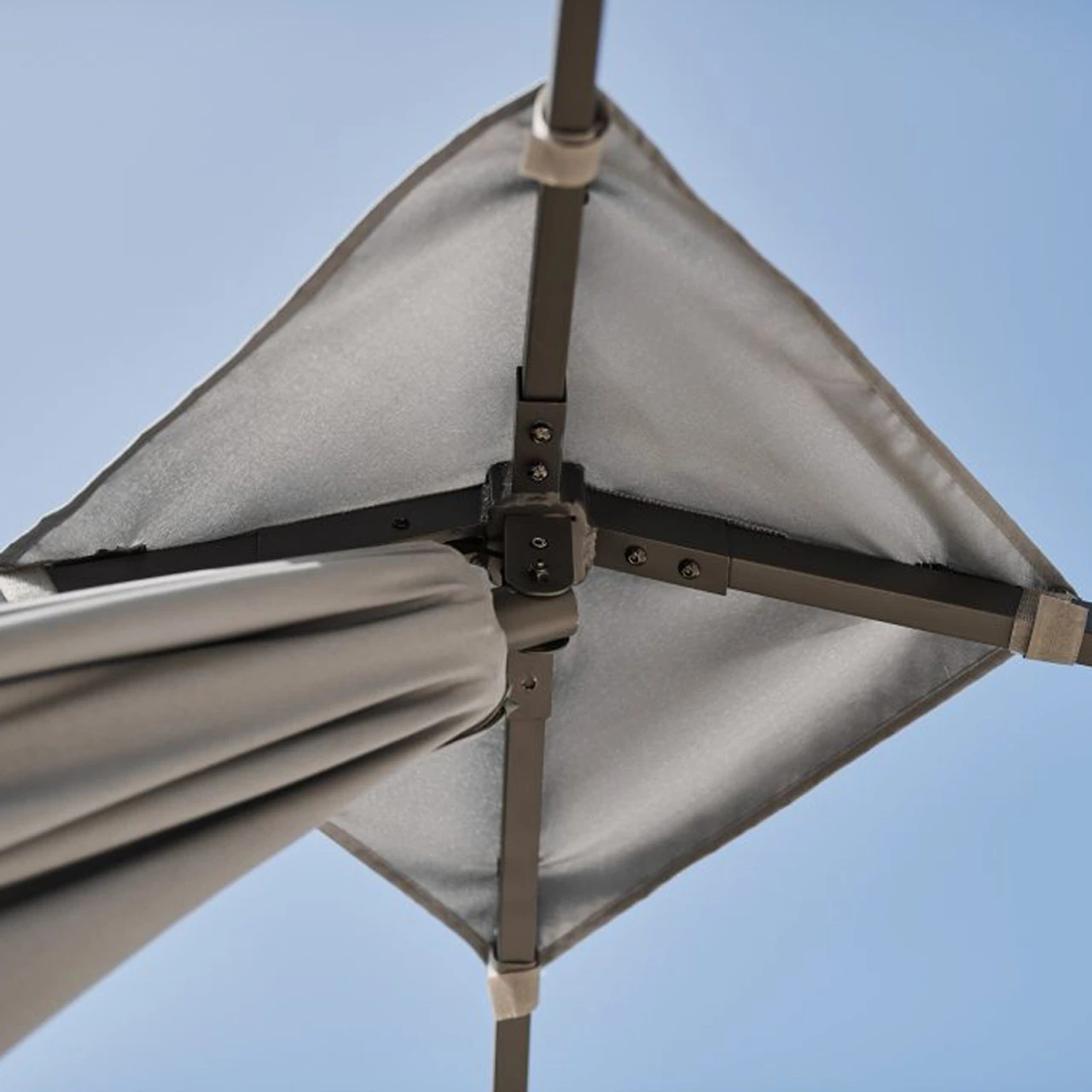 Kettler Panalsol Pagoda 8 Kettler Panalsol Pagoda - Image 6