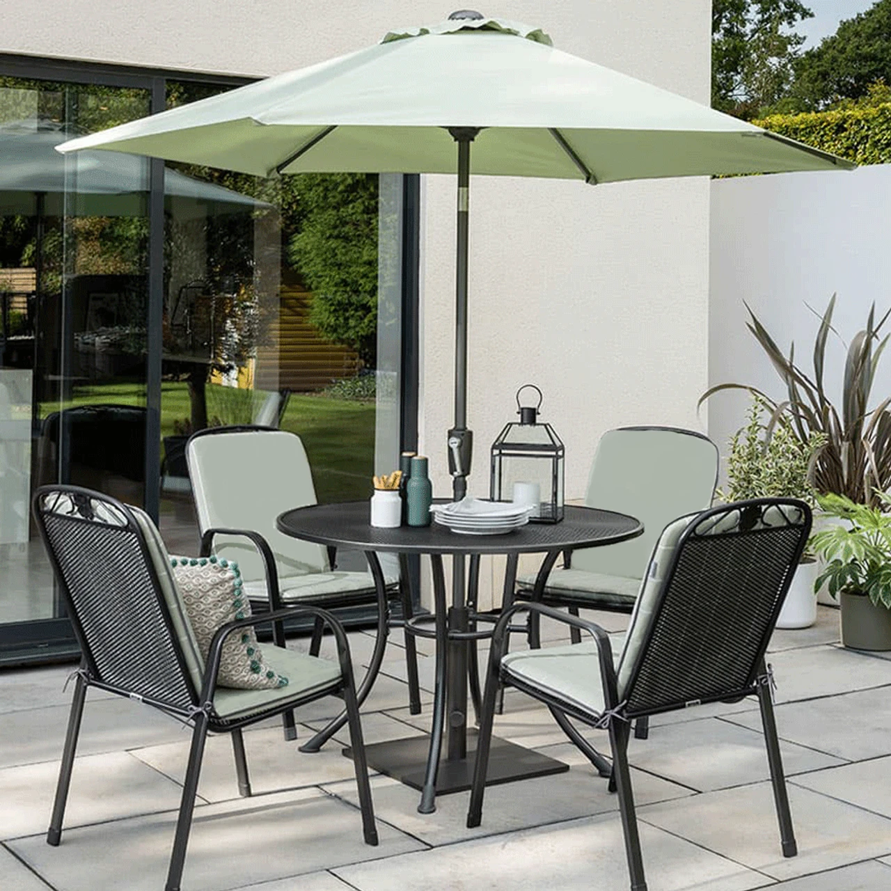 Kettler Siena 4 Seat Set - Table, Parasol, Cushions & Base 3 Kettler Siena 4 Seat Set - Table, Parasol, Cushions & Base